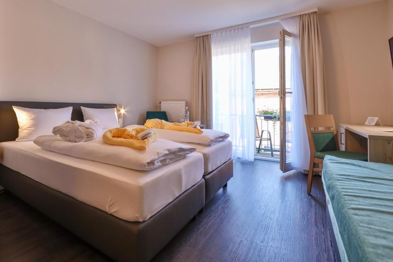Waldmünchen Sonnenhotel Bayerischer Hof - All Inklusive Angebote Verfuegbar מראה חיצוני תמונה