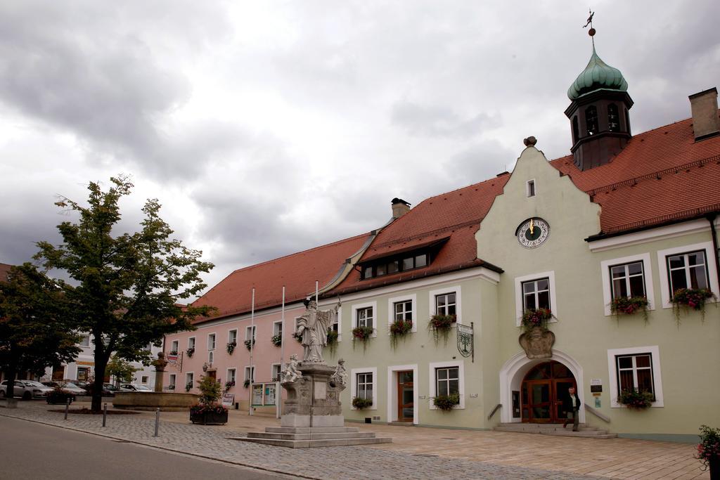Waldmünchen Sonnenhotel Bayerischer Hof - All Inklusive Angebote Verfuegbar מראה חיצוני תמונה